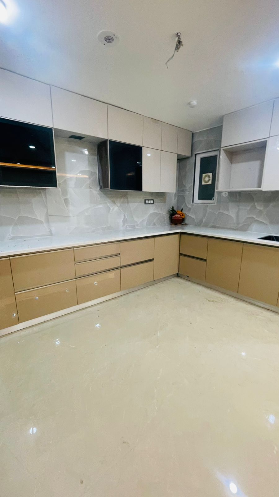 Modern kitchen